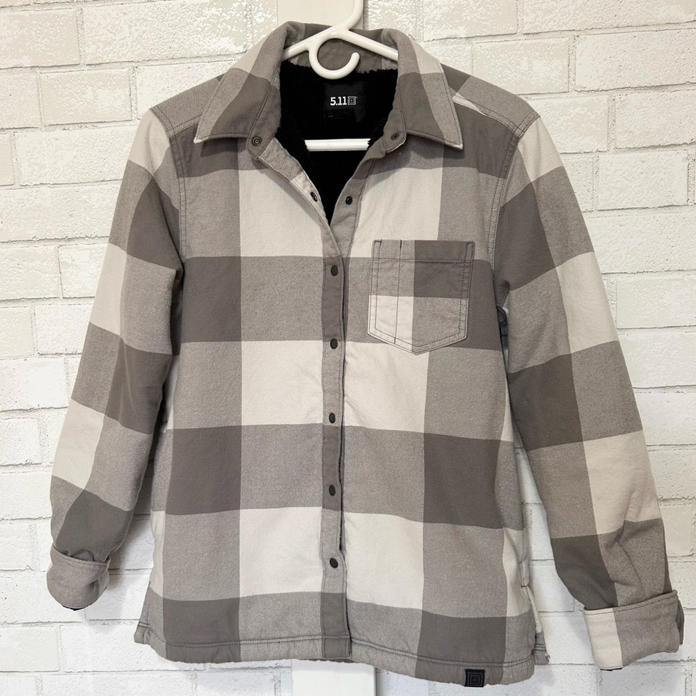 5.11 Tactical Louise Buffalo Plaid Fleece Lined Jacket Snap Button Front gray